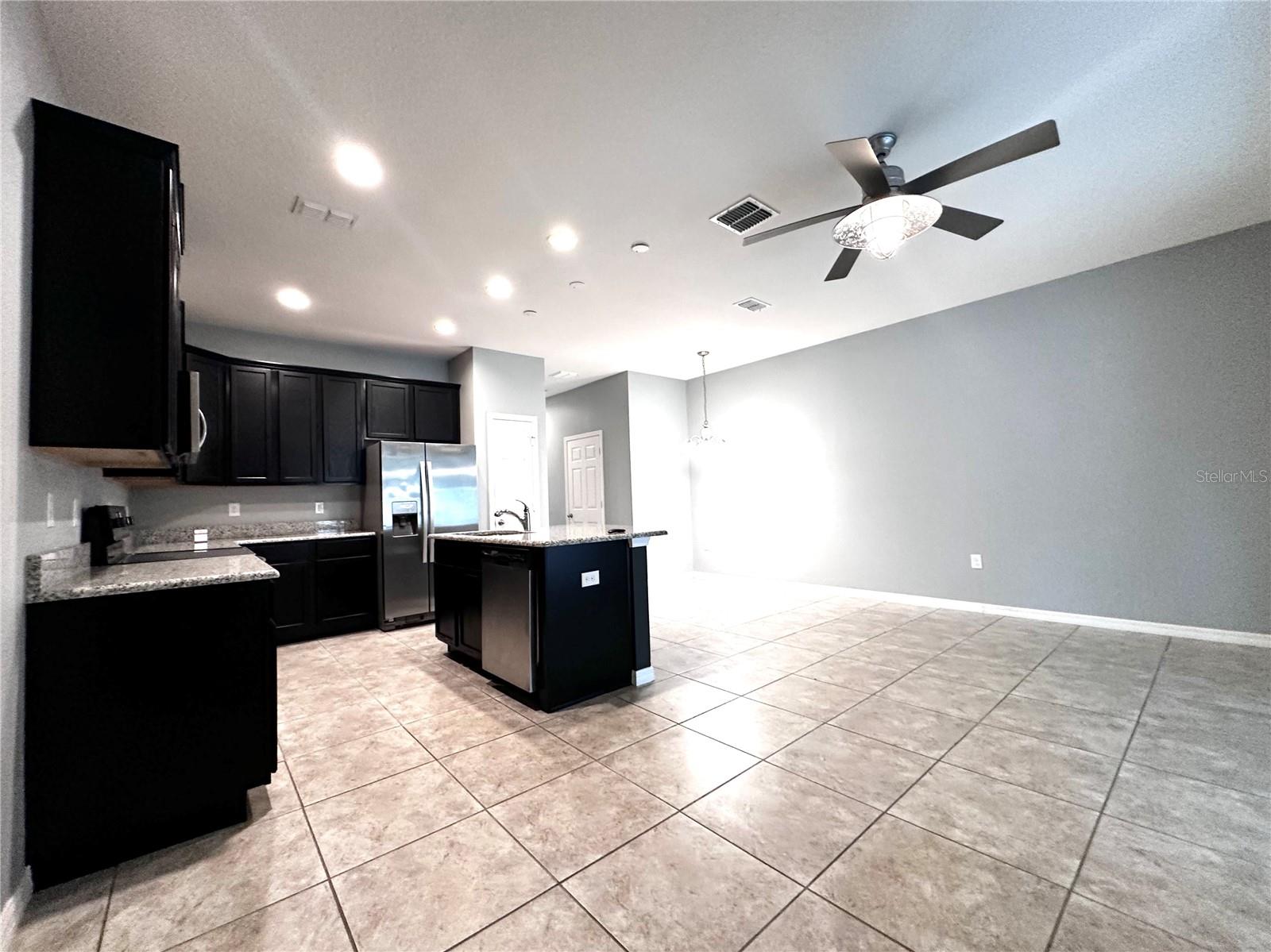 MITCHELL CREEK - Residential Lease