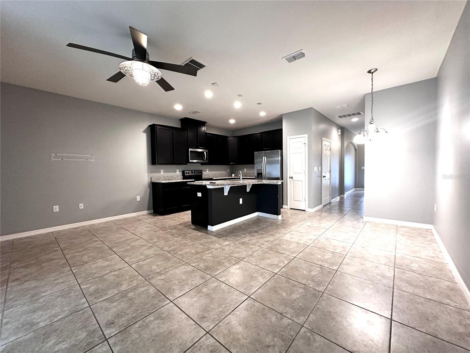 MITCHELL CREEK - Residential Lease