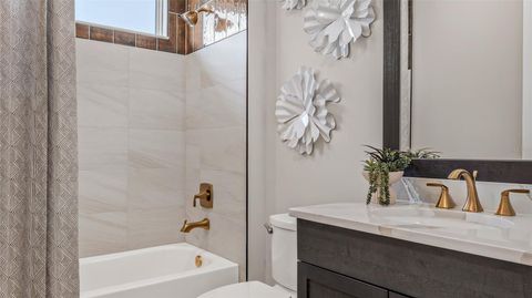 Tiny photo for 425 Douglas Hill Drive, Lady Lake, FL 32159 (MLS # W7879818)