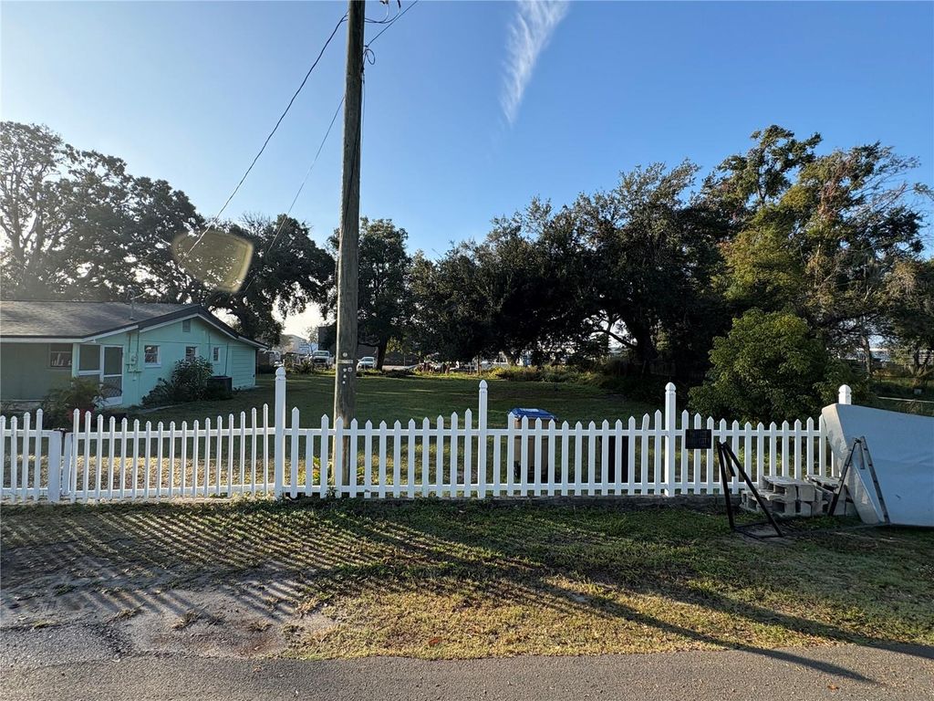 Photo of 710 E Jackson Street, Kissimmee, FL 34744 (MLS # O6372377)