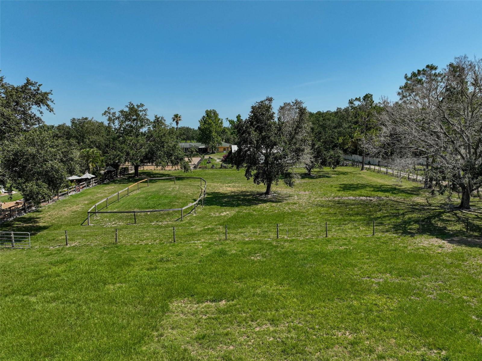 ACREAGE - Residential