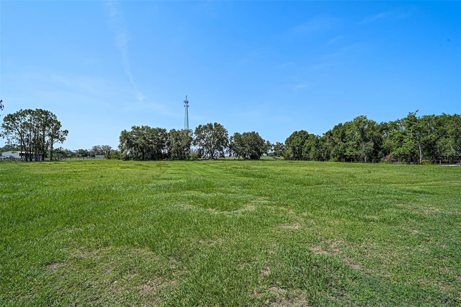 ACREAGE - Residential