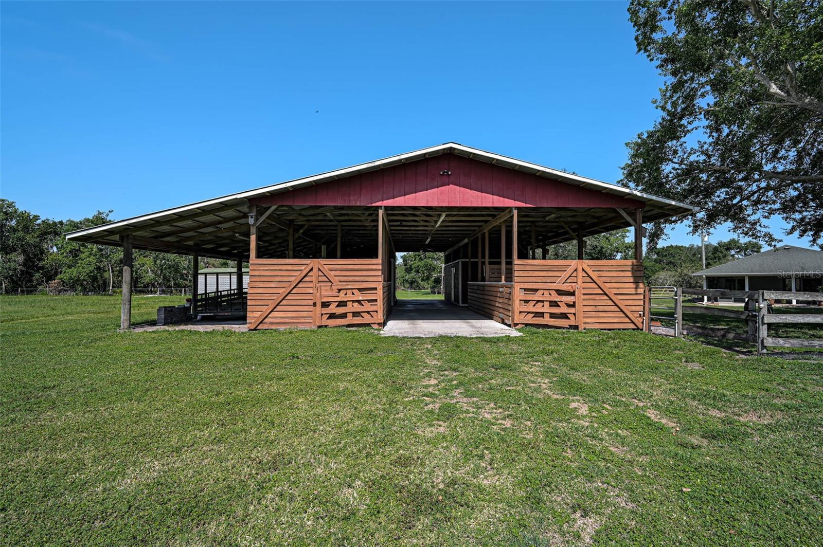 ACREAGE - Residential
