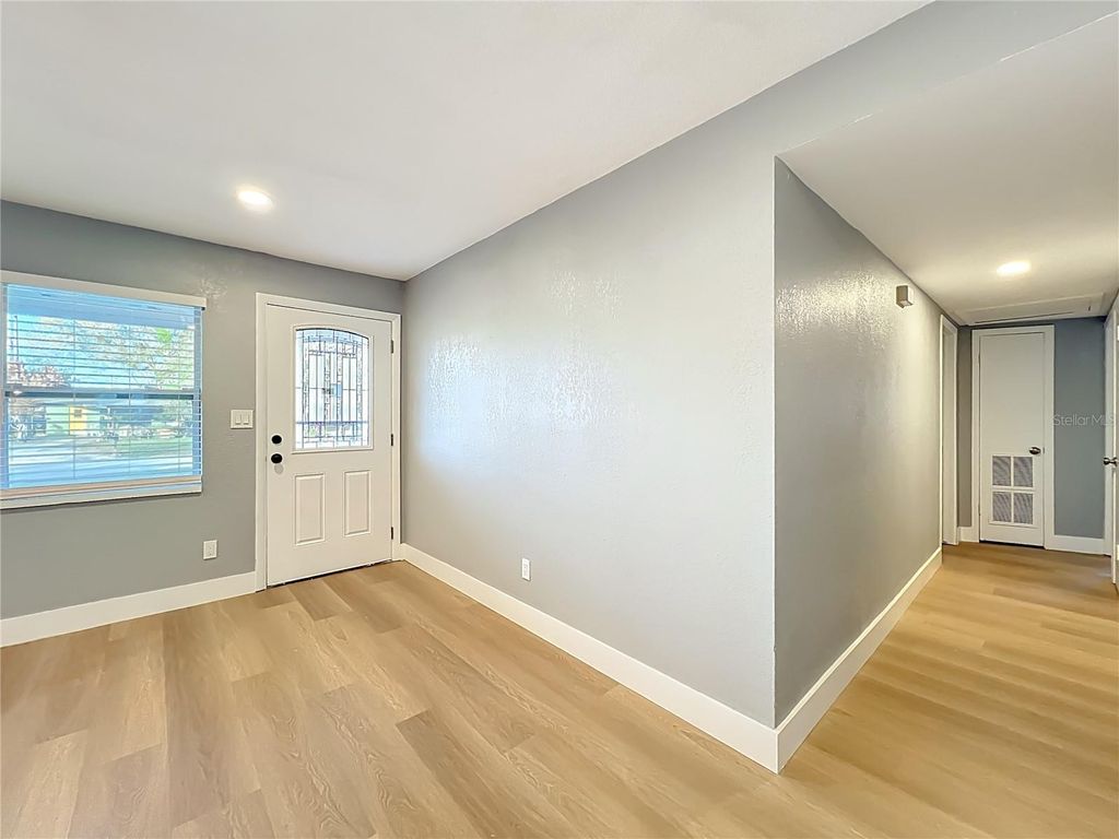 Photo of 5508 Tartan Drive, Orlando, FL 32807 (MLS # TB8490608)