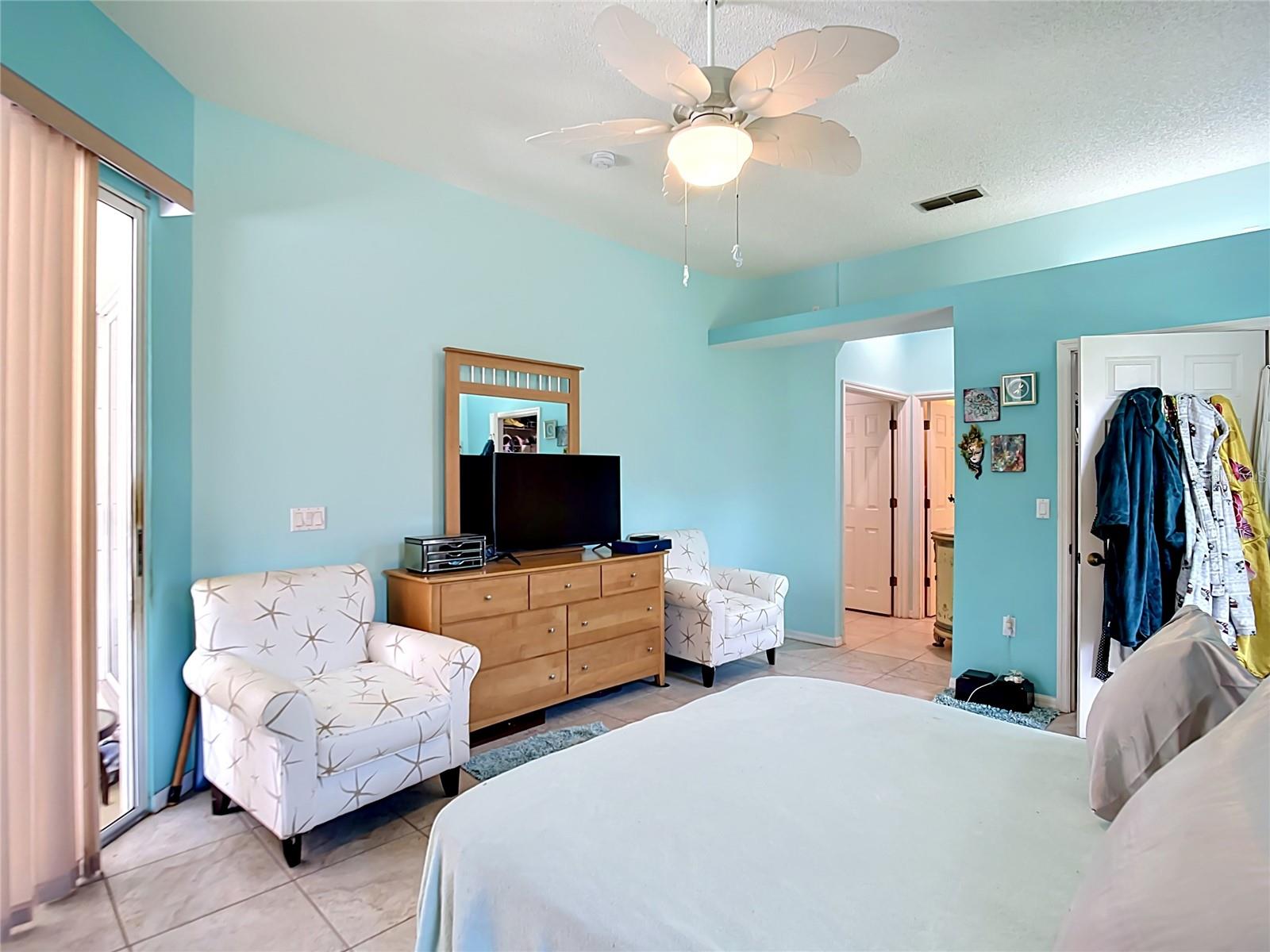 CHESTNUT CREEK MANORS - Residential