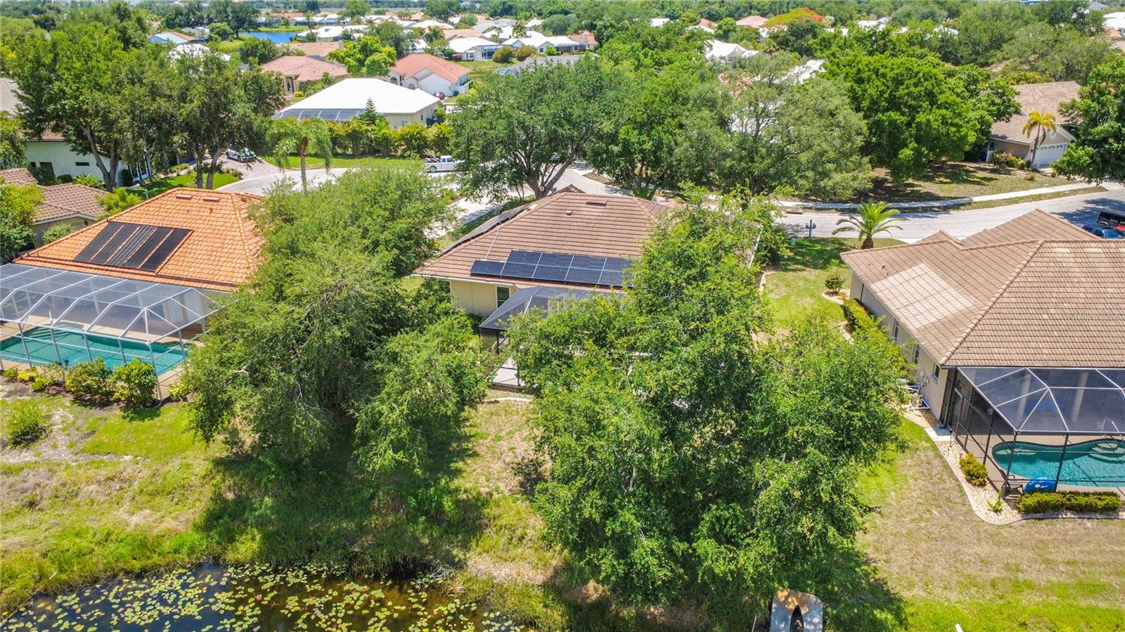 CHESTNUT CREEK MANORS - Residential