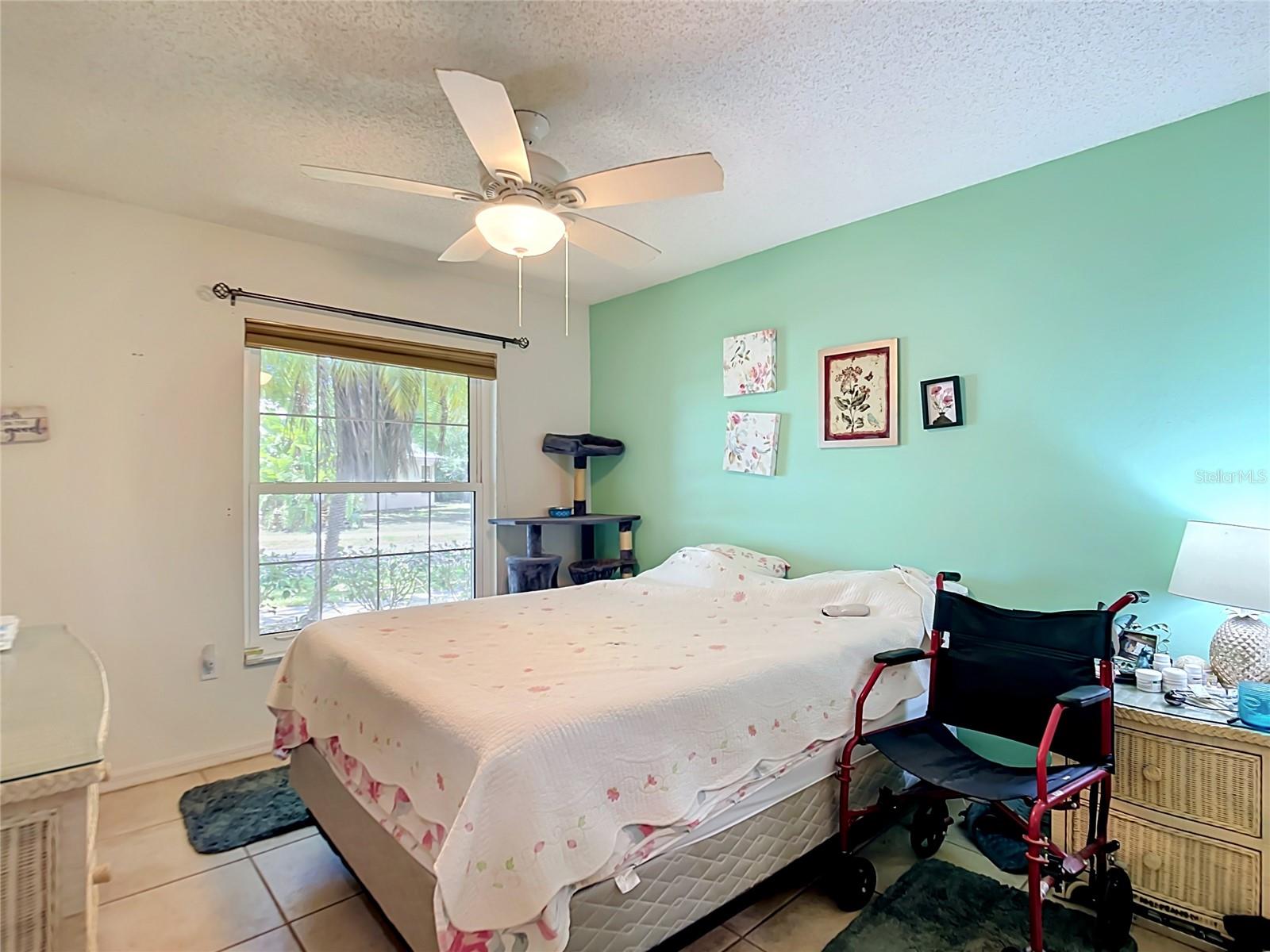 CHESTNUT CREEK MANORS - Residential