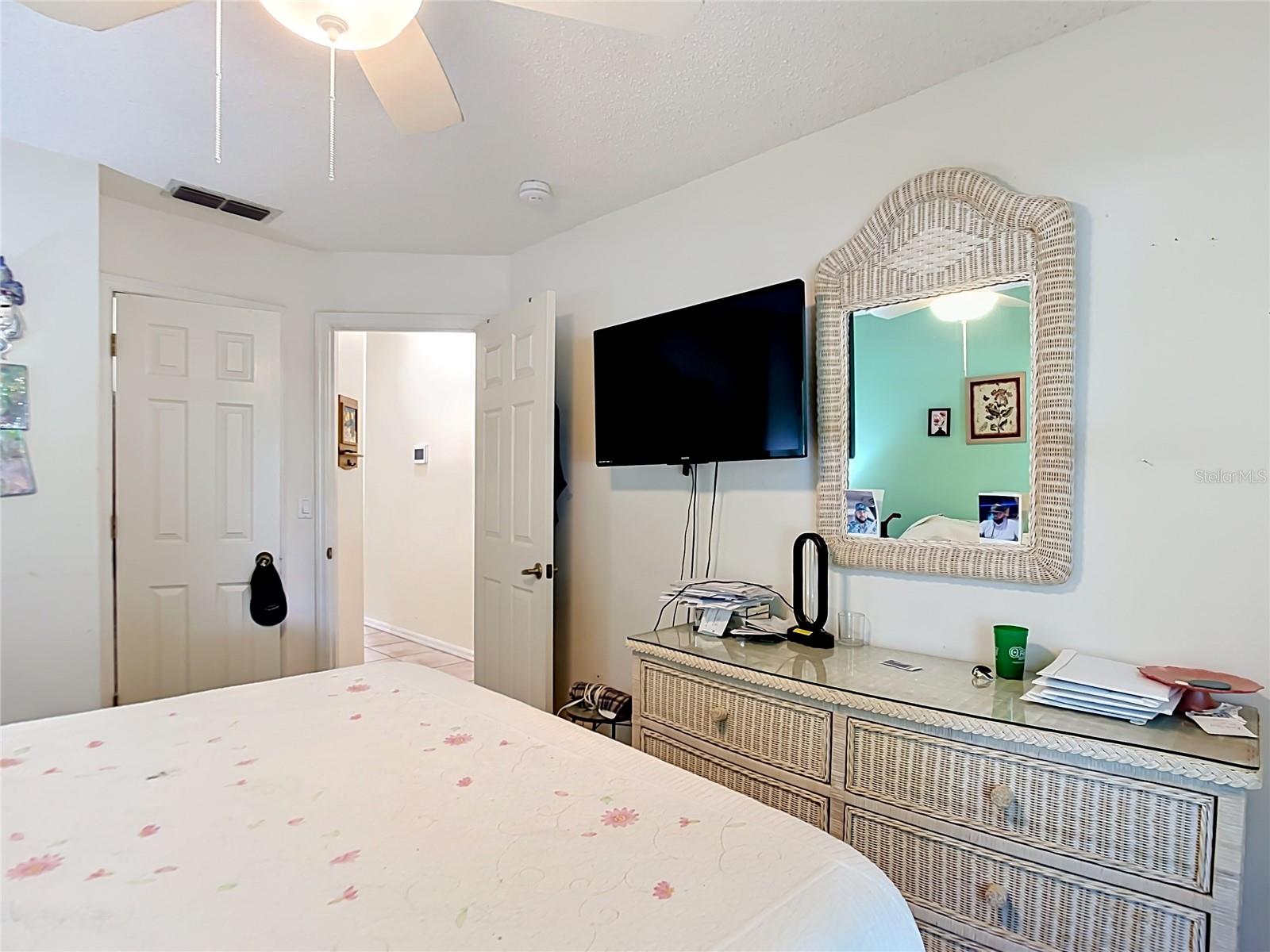 CHESTNUT CREEK MANORS - Residential