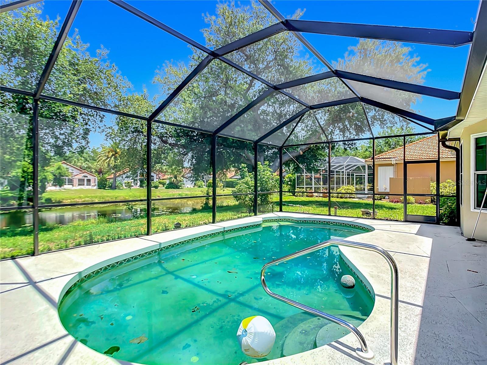 CHESTNUT CREEK MANORS - Residential