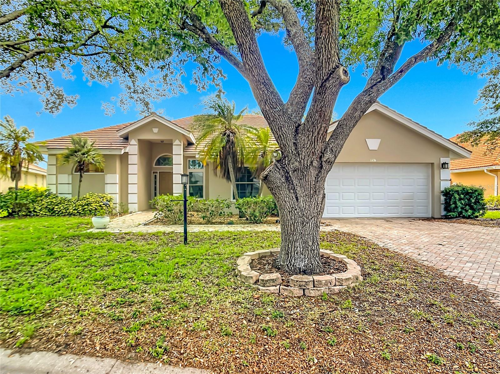 CHESTNUT CREEK MANORS - Residential