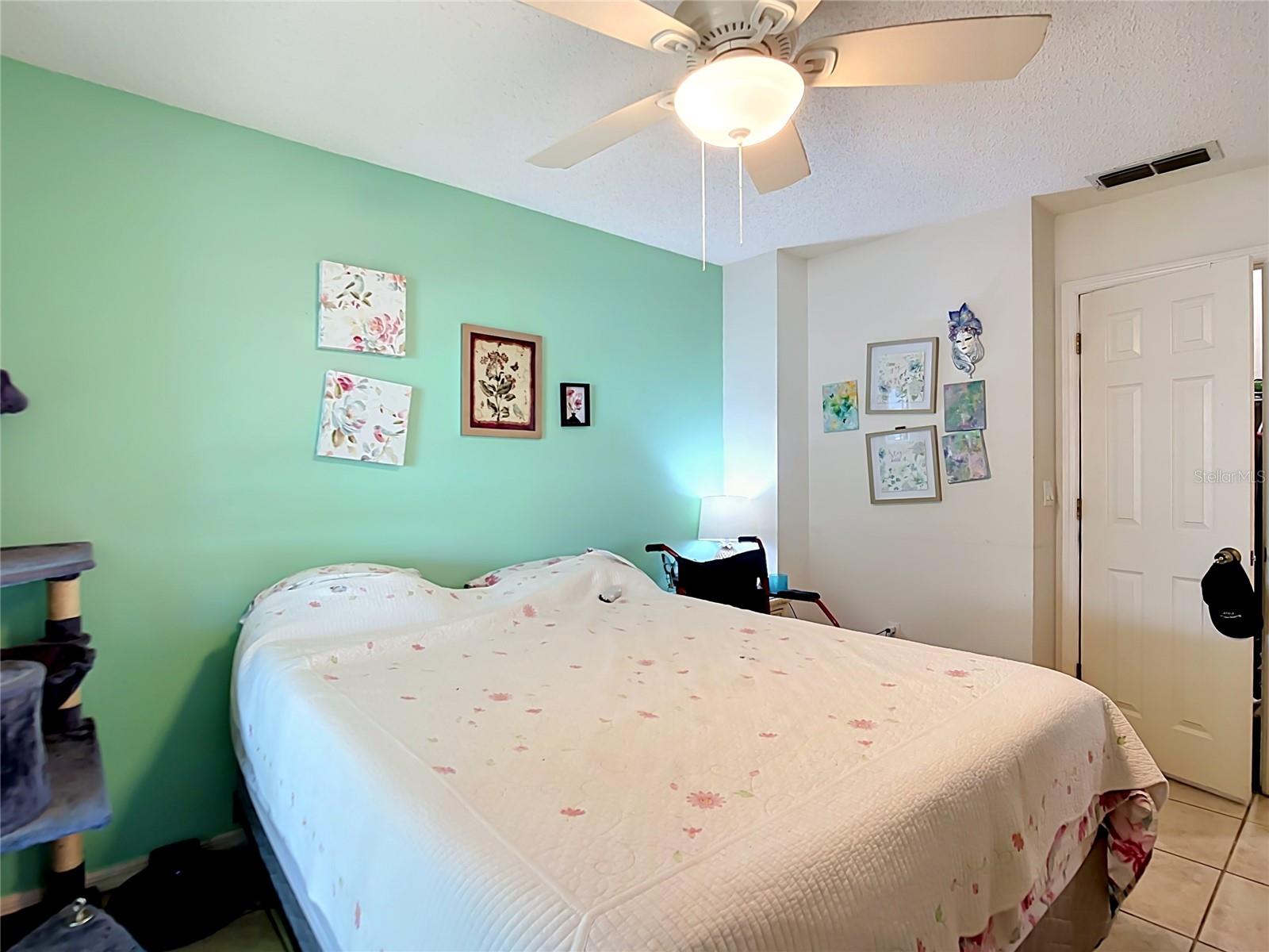 CHESTNUT CREEK MANORS - Residential