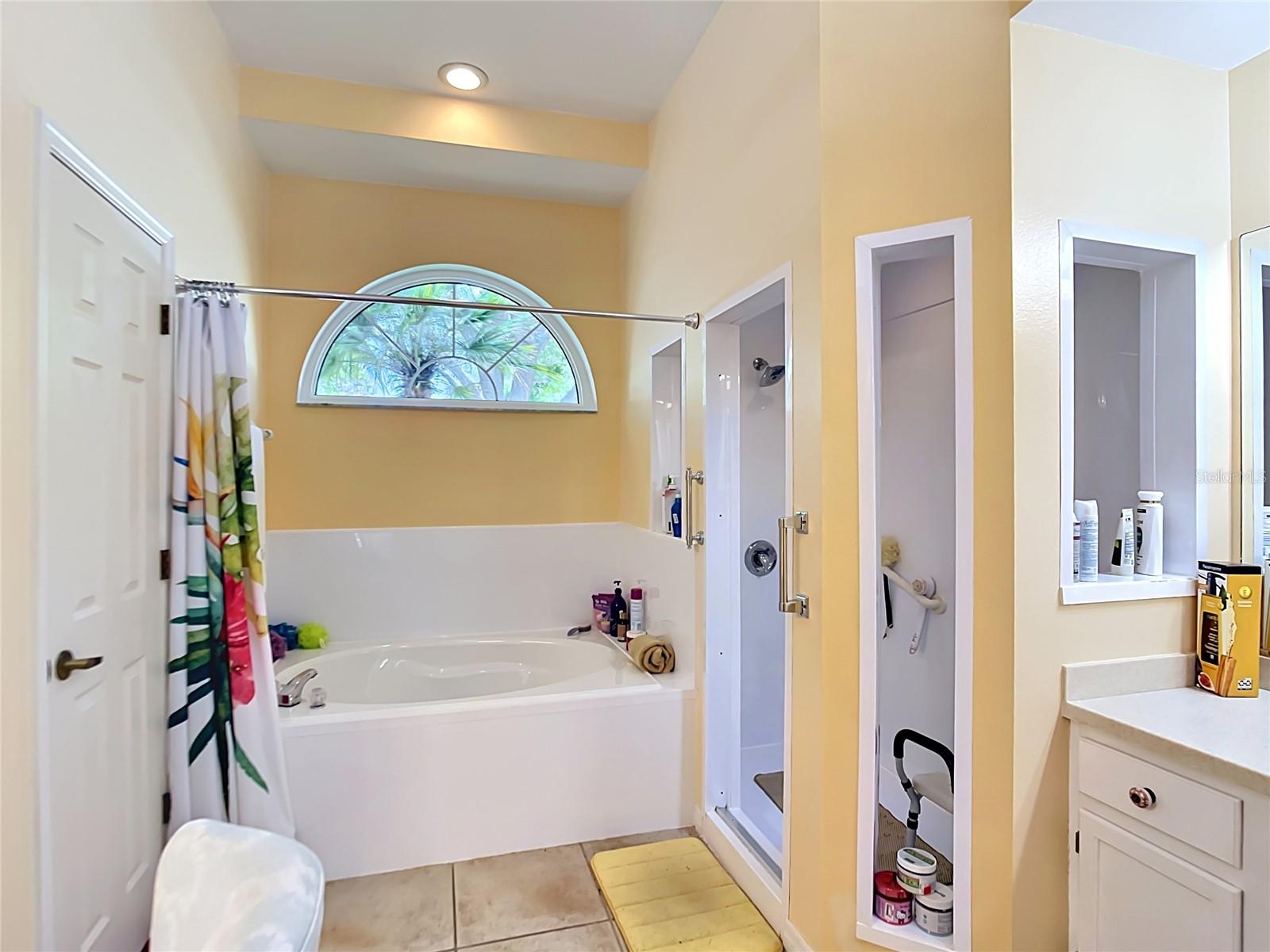 CHESTNUT CREEK MANORS - Residential