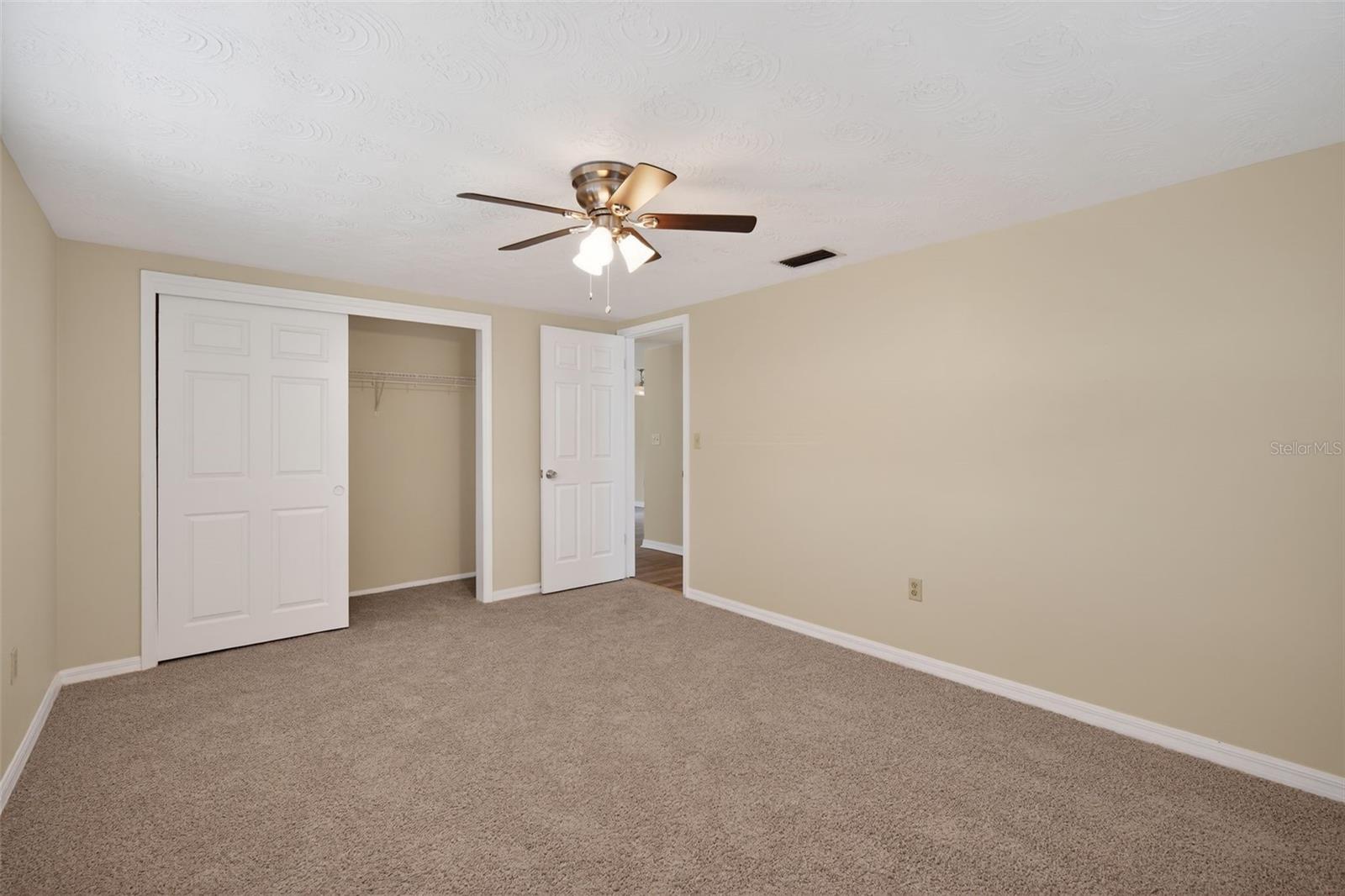 ALOHA GARDENS - Residential