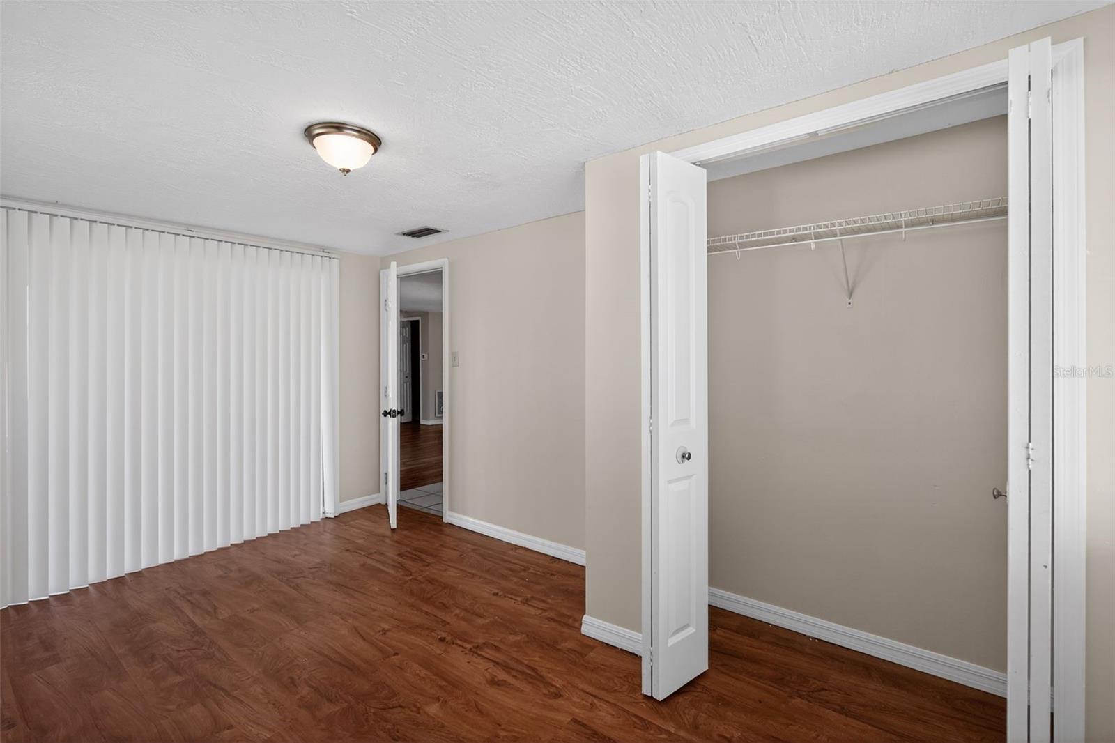 ALOHA GARDENS - Residential