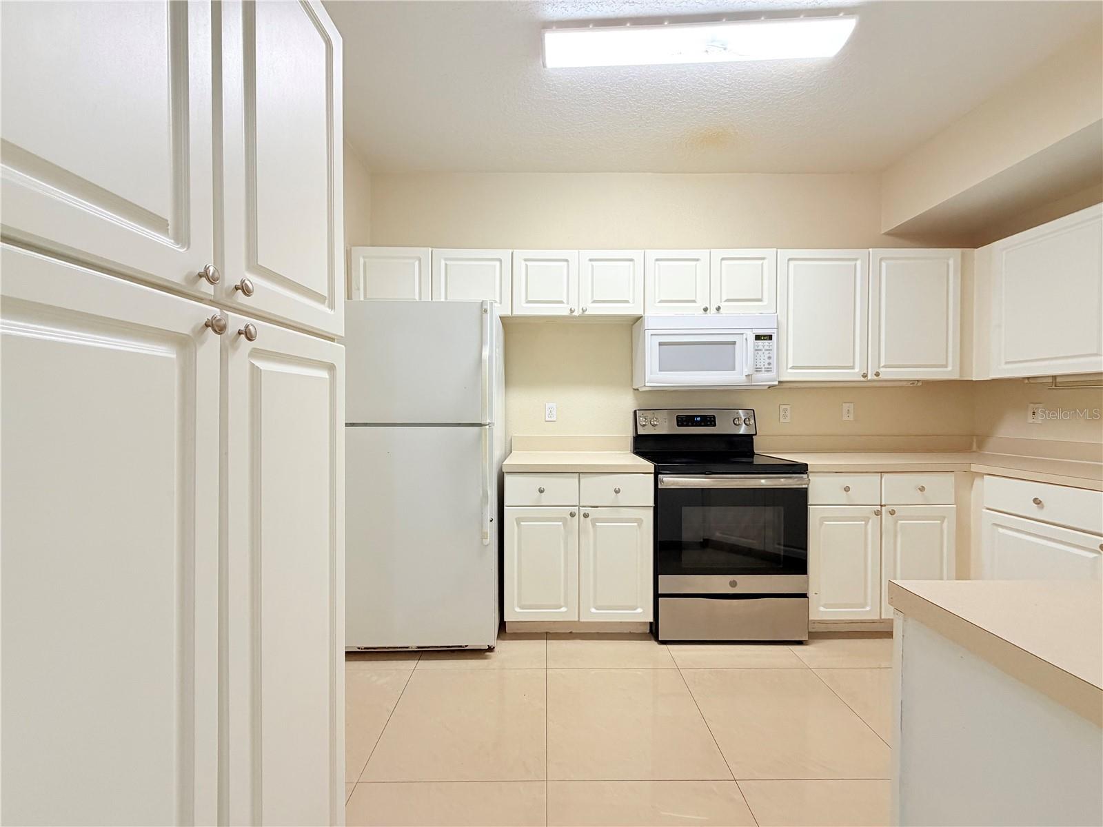 PALMS CLUB CONDO - Residential