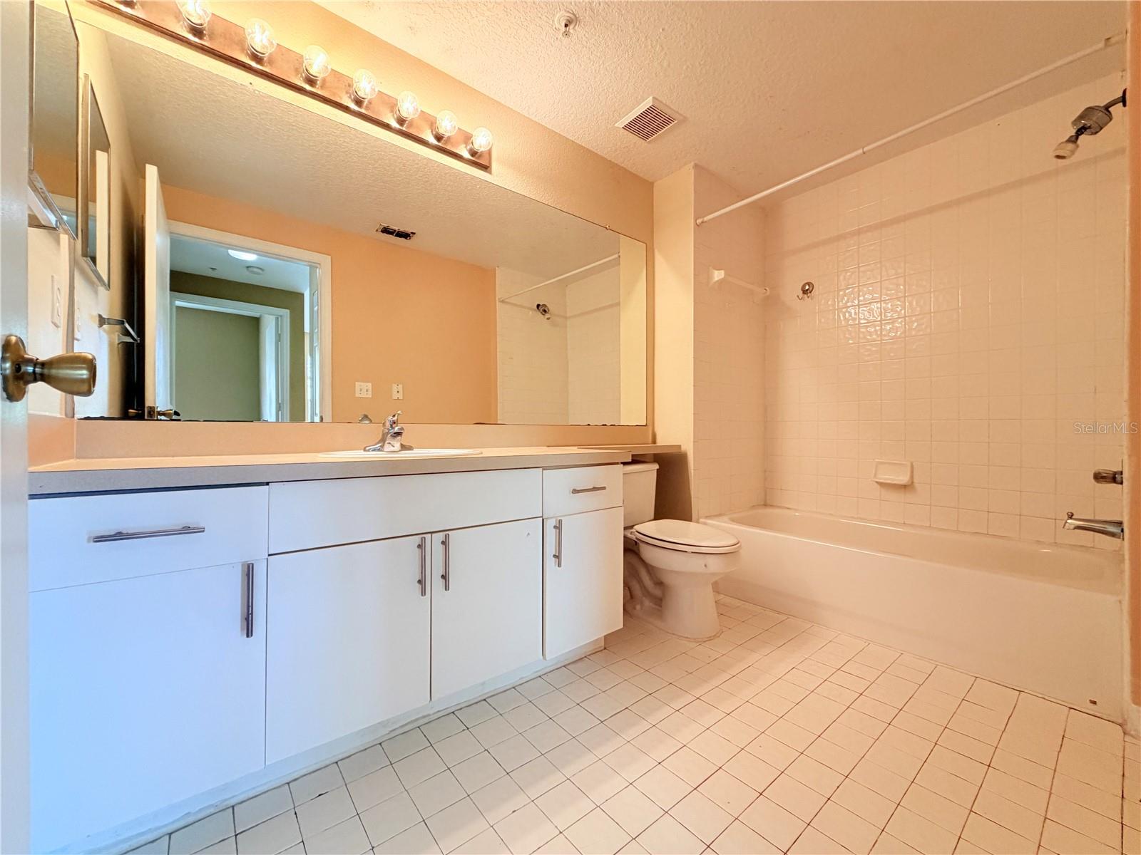 PALMS CLUB CONDO - Residential
