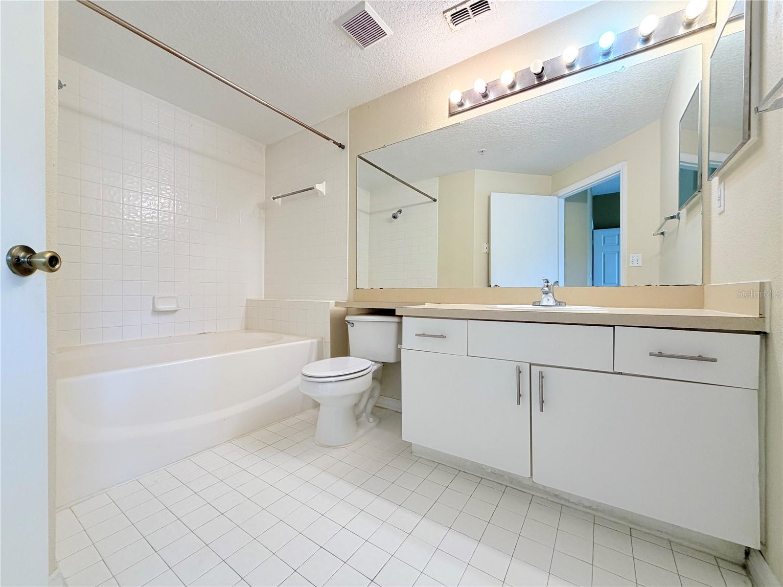 PALMS CLUB CONDO - Residential