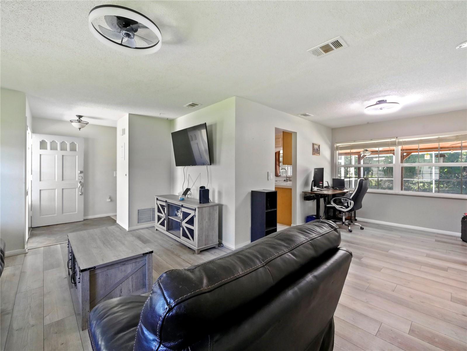 OAK MOUNT SUB - Residential