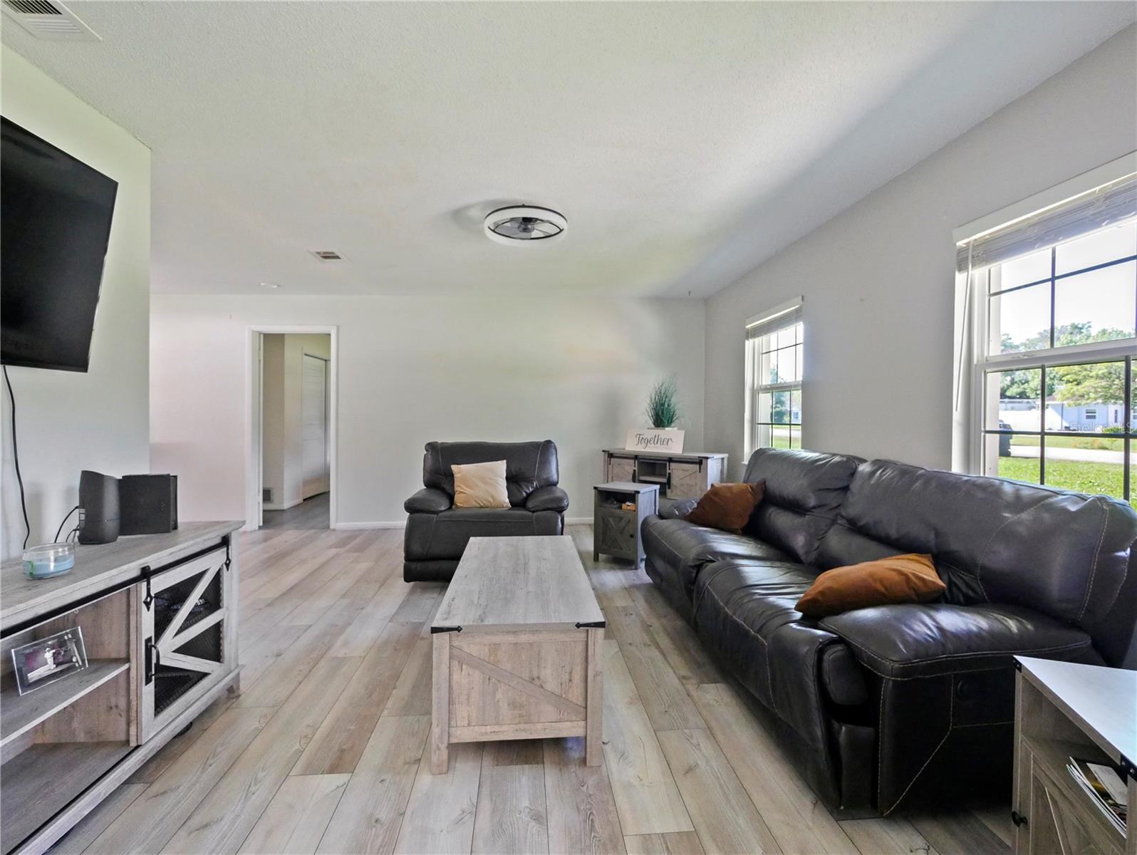 OAK MOUNT SUB - Residential