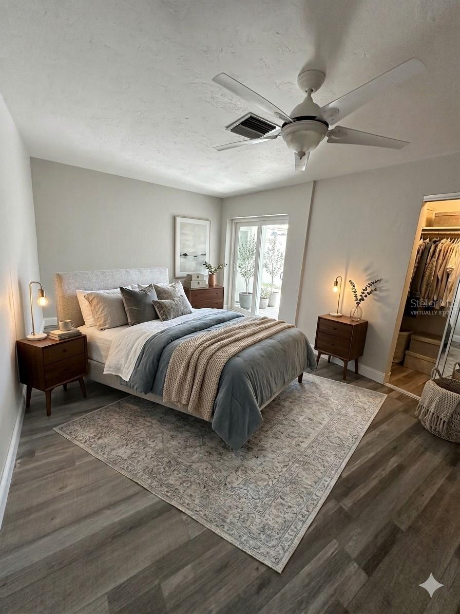 BOCA CIEGA POINT EAST - Residential