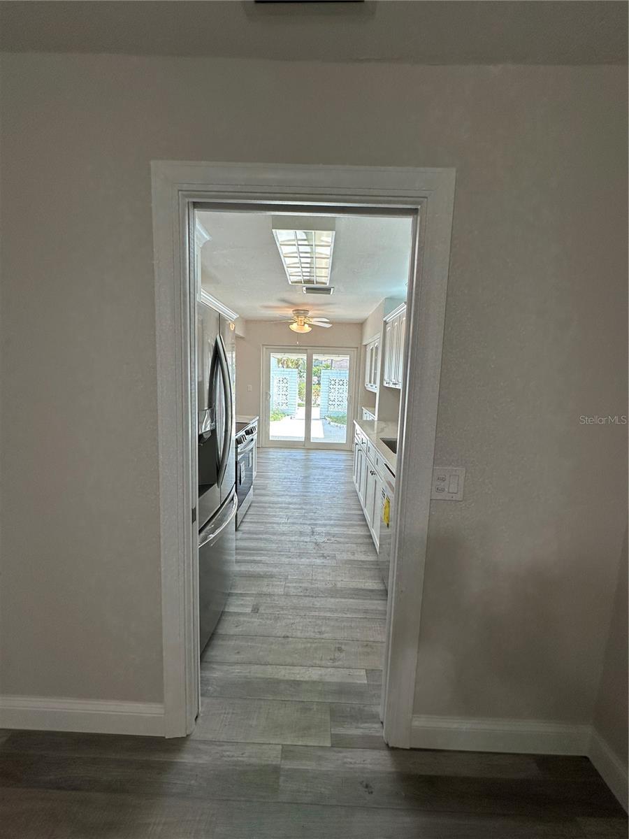 BOCA CIEGA POINT EAST - Residential