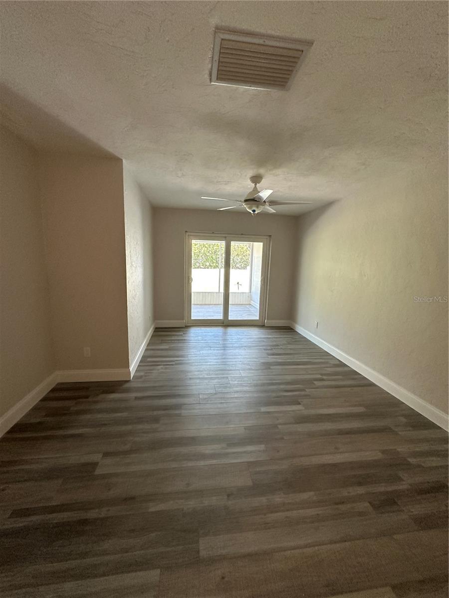 BOCA CIEGA POINT EAST - Residential