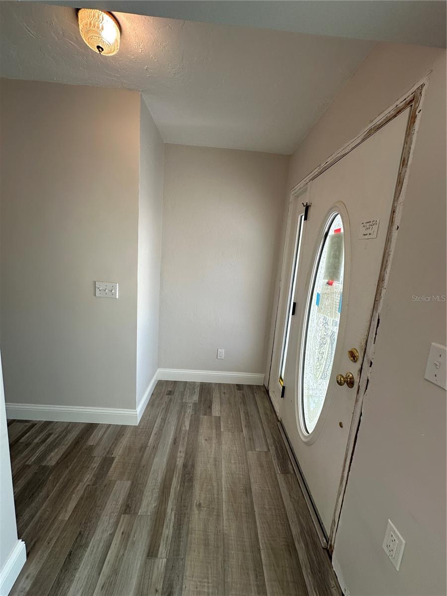 BOCA CIEGA POINT EAST - Residential