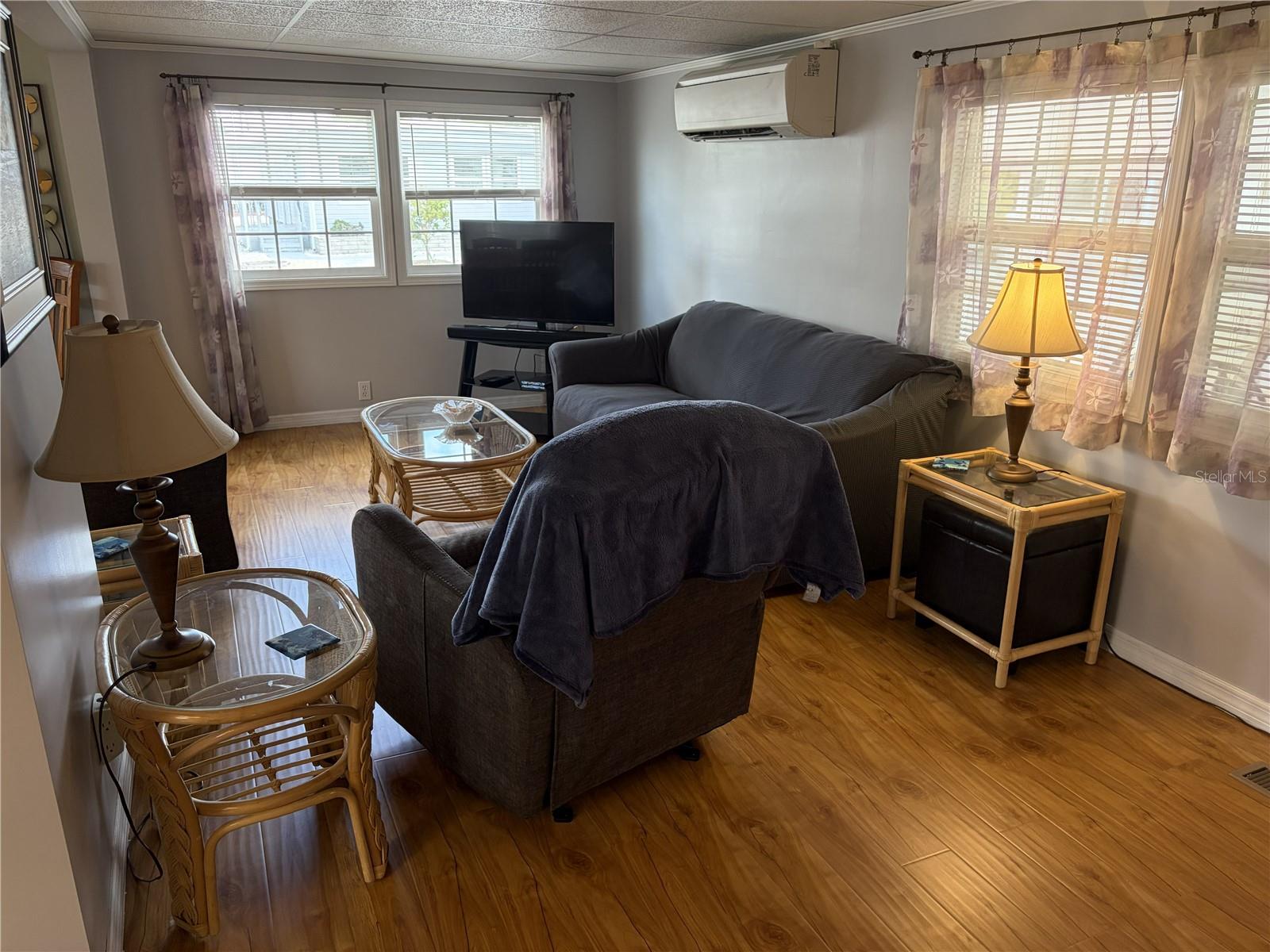 TRI-PAR ESTATES - Residential