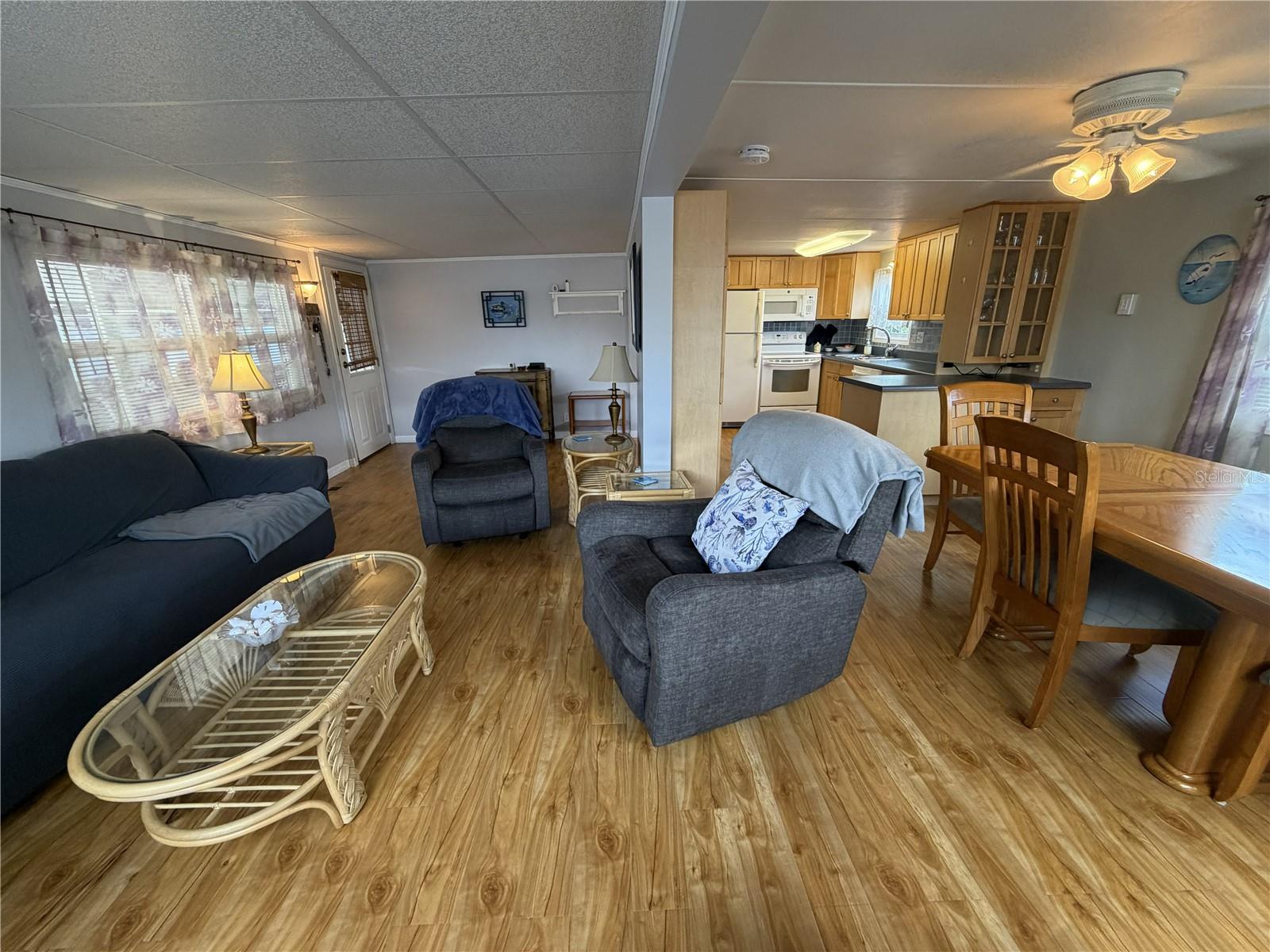 TRI-PAR ESTATES - Residential