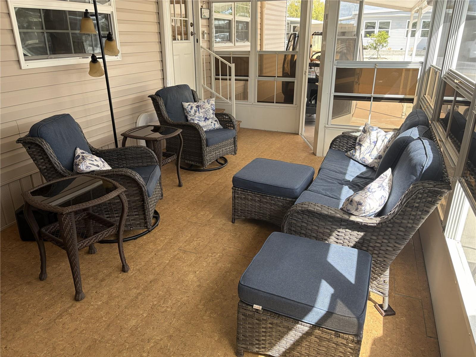 TRI-PAR ESTATES - Residential