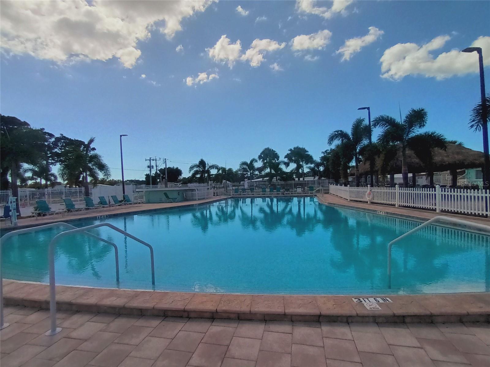 TRI-PAR ESTATES - Residential