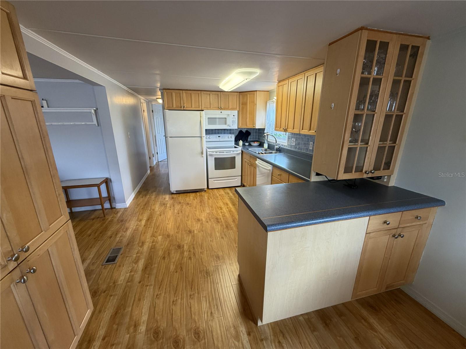 TRI-PAR ESTATES - Residential