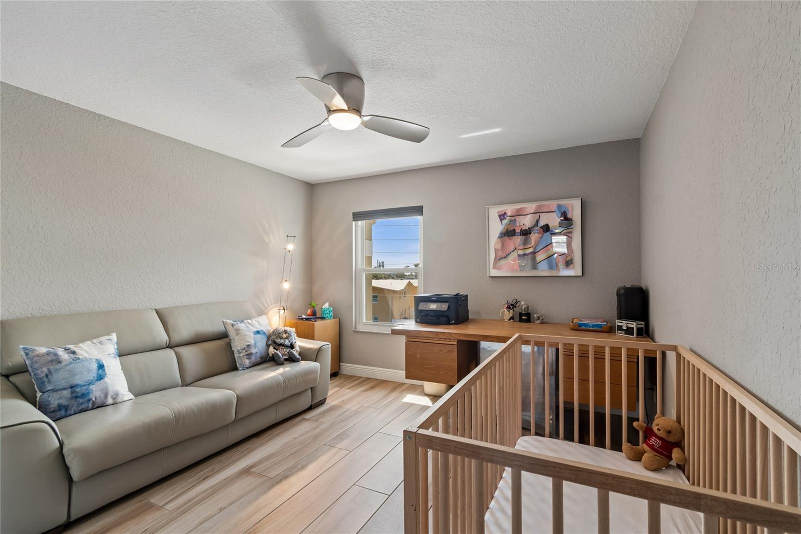 ISLAND TWNHMS TREASURE ISLAND - Residential