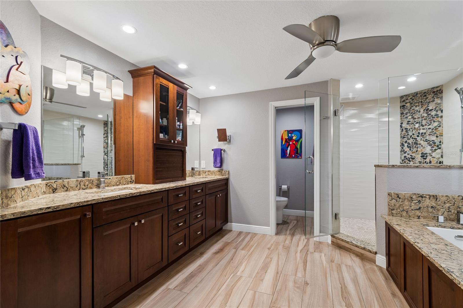 ISLAND TWNHMS TREASURE ISLAND - Residential