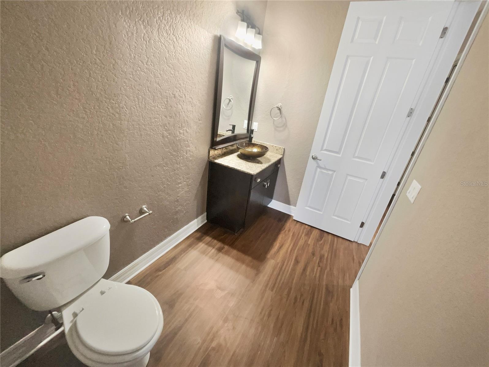 APOLLO KEY VILLAGE - Residential