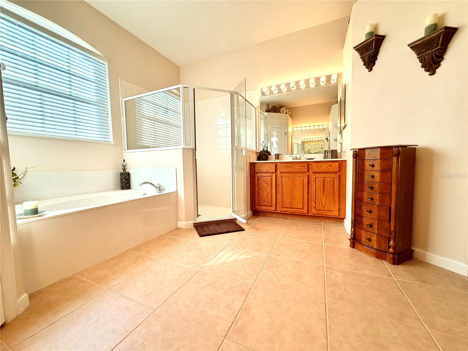 HIGHLANDS RESERVE PH 06 - Residential