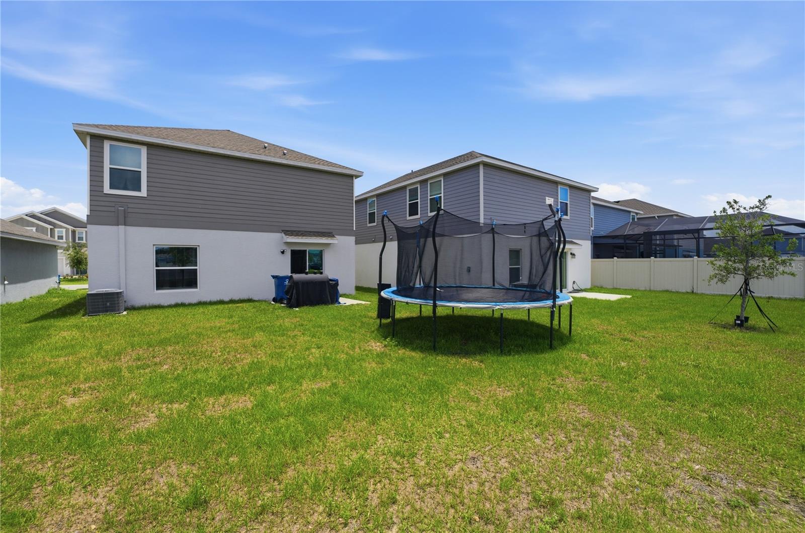 RANCHES/LK MCLEOD I - Residential