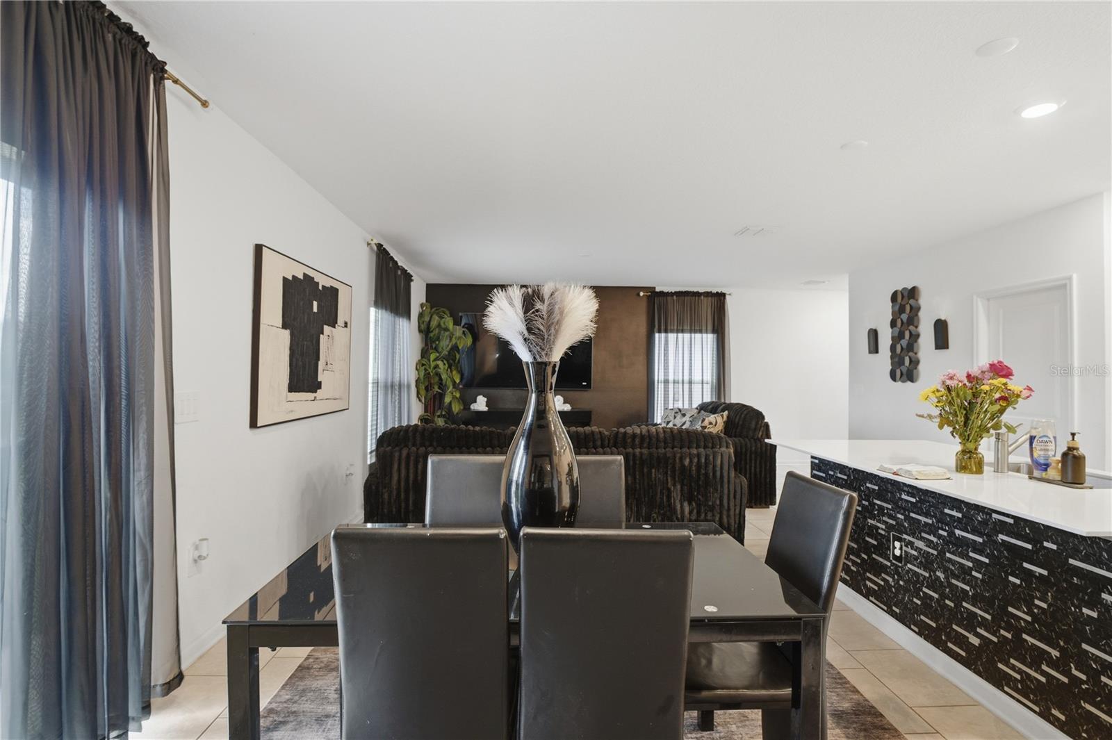 RANCHES/LK MCLEOD I - Residential