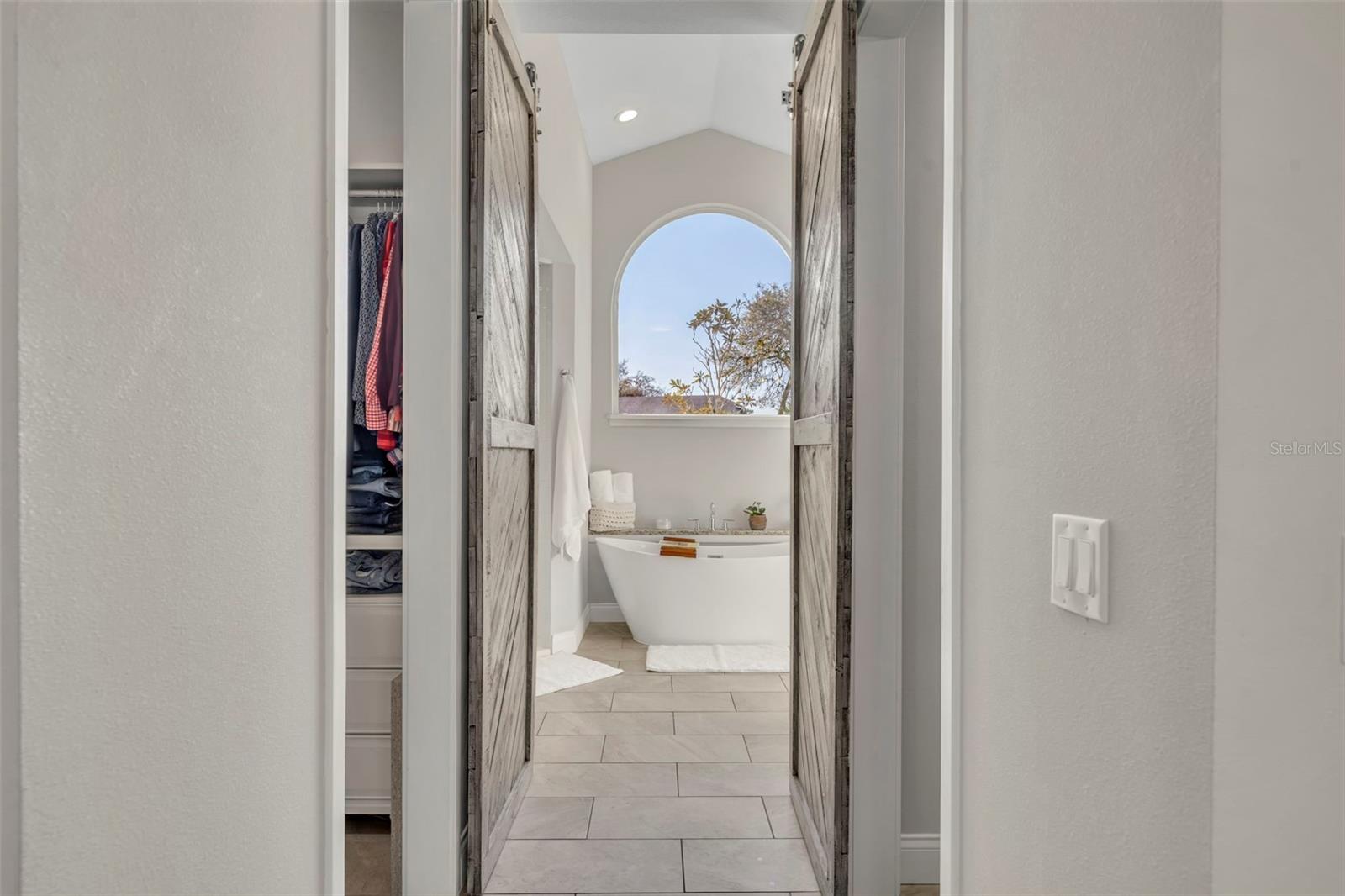 SABAL POINT SABAL VIEW AT - Residential