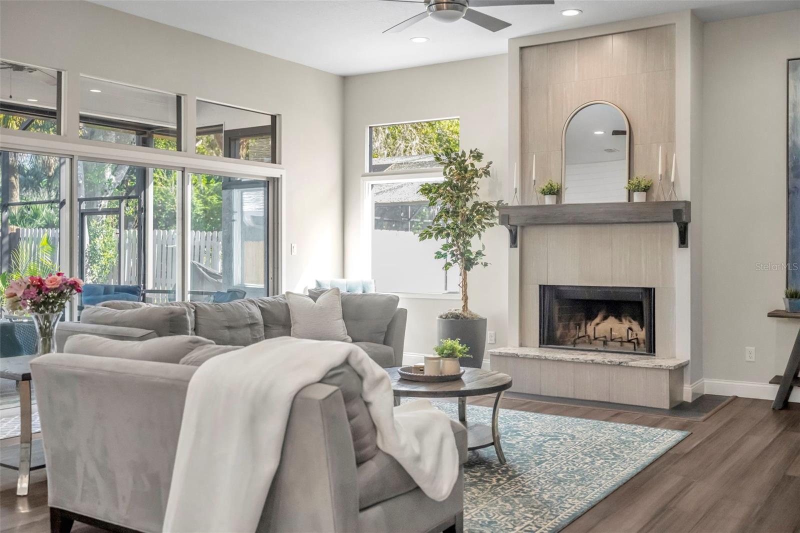 SABAL POINT SABAL VIEW AT - Residential