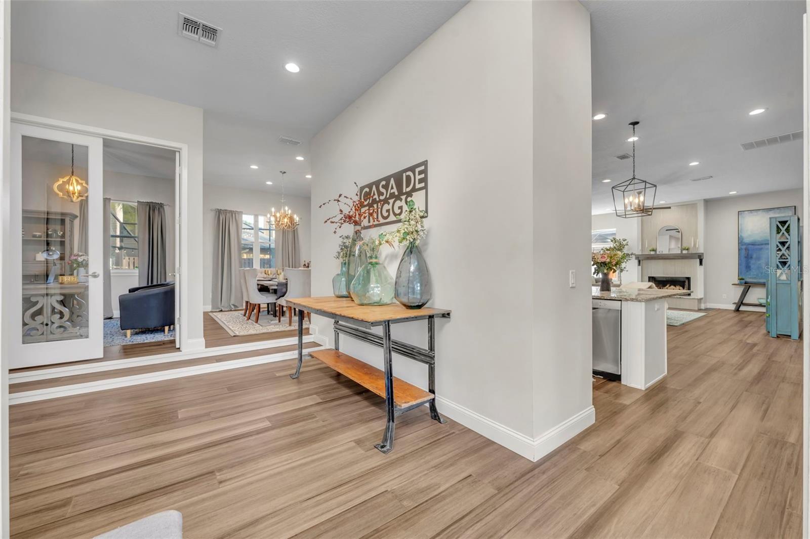 SABAL POINT SABAL VIEW AT - Residential