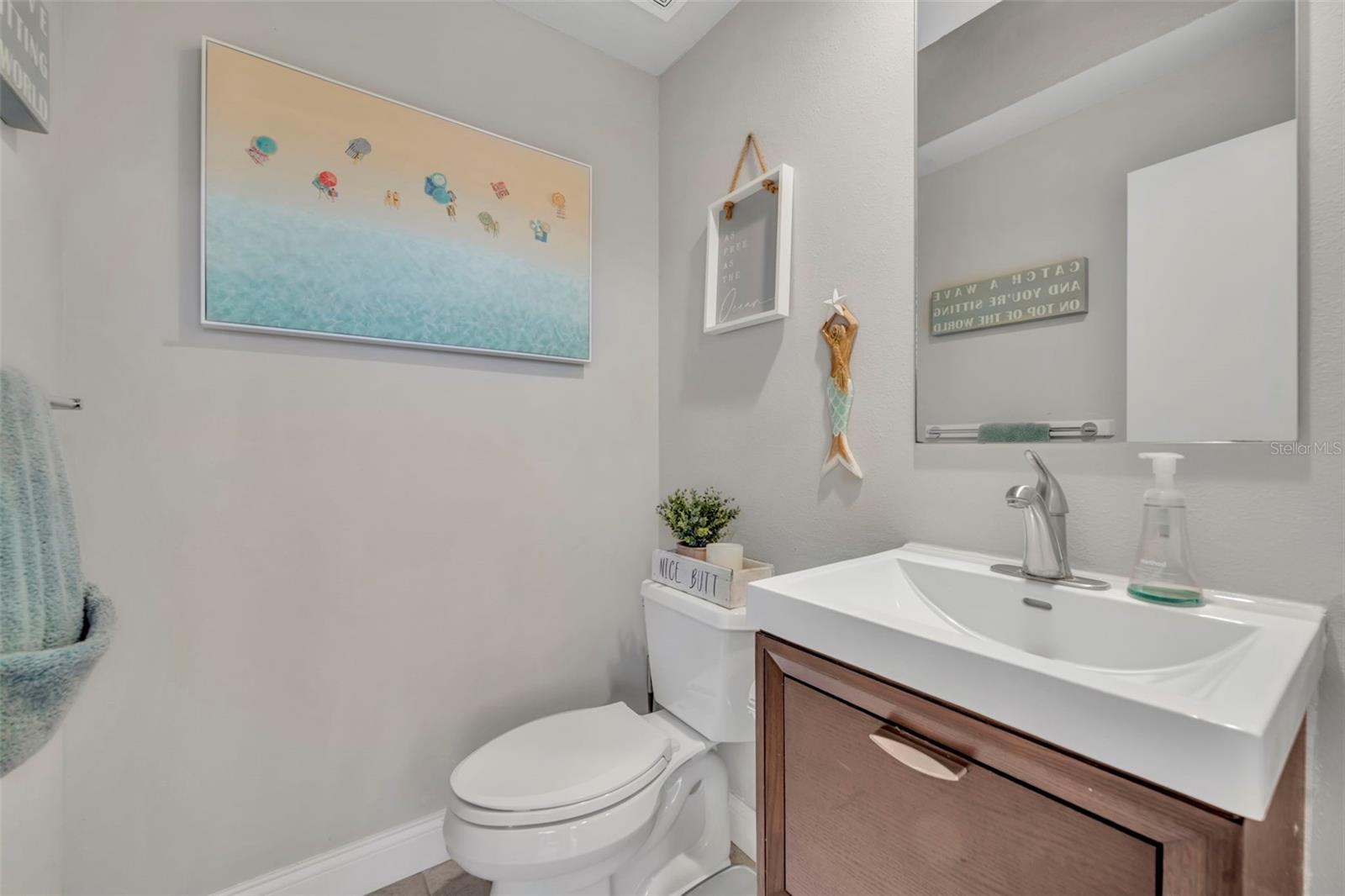 SABAL POINT SABAL VIEW AT - Residential