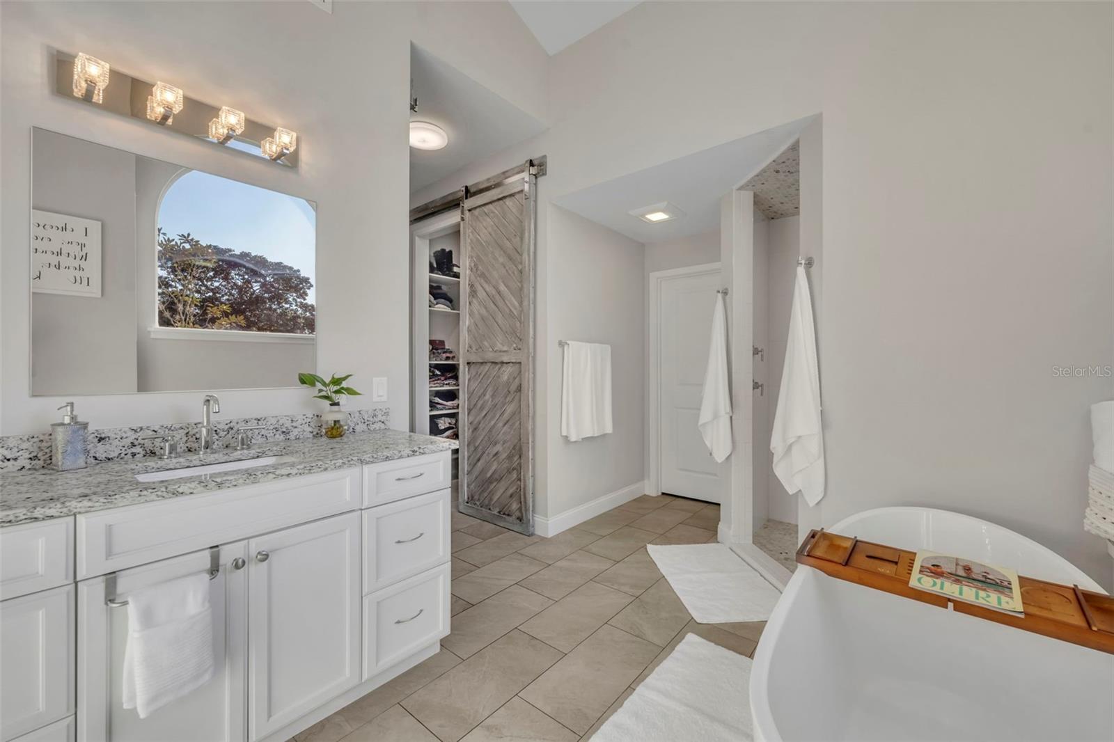 SABAL POINT SABAL VIEW AT - Residential