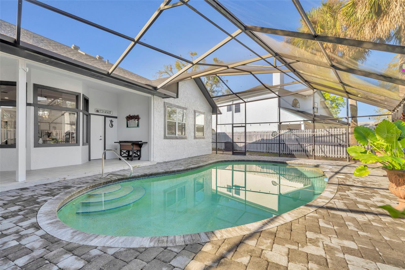 SABAL POINT SABAL VIEW AT - Residential