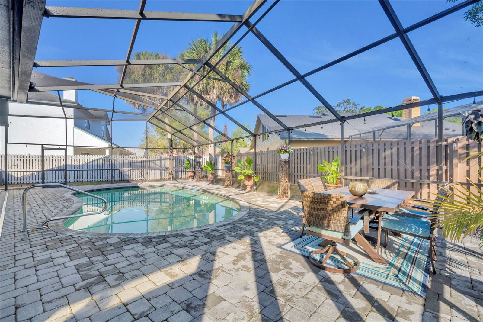 SABAL POINT SABAL VIEW AT - Residential