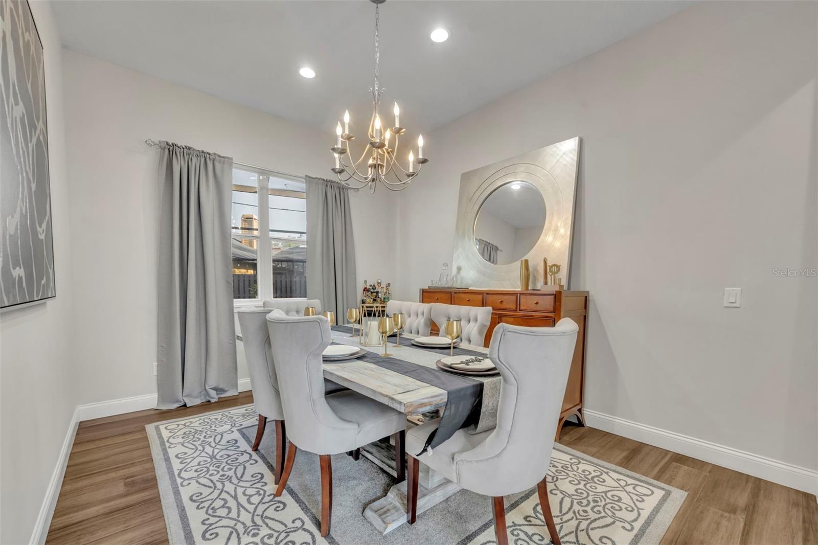 SABAL POINT SABAL VIEW AT - Residential