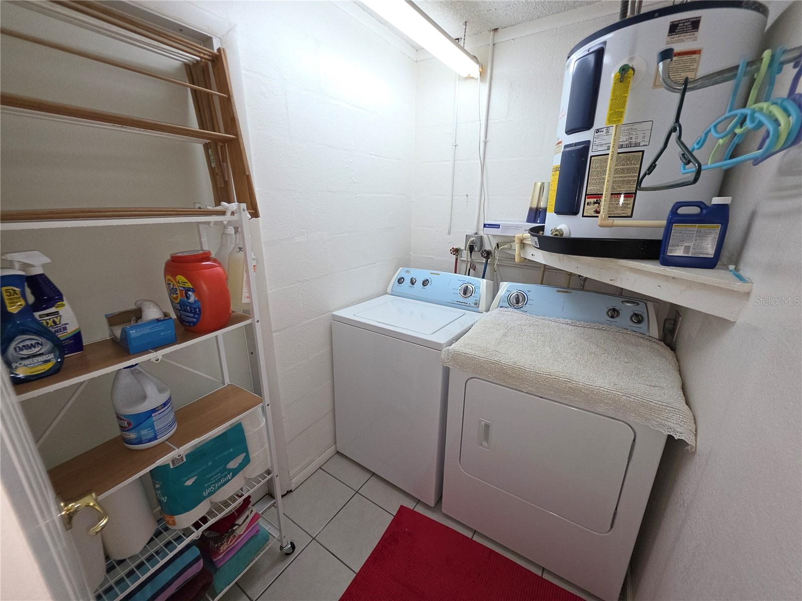 HILLANDALE - Residential