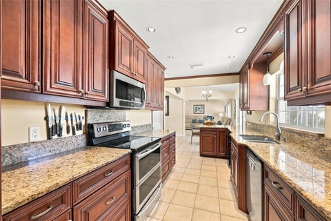 Tiny photo for 13205 Maria Avenue, Clermont, FL 34711 (MLS # G5119434)