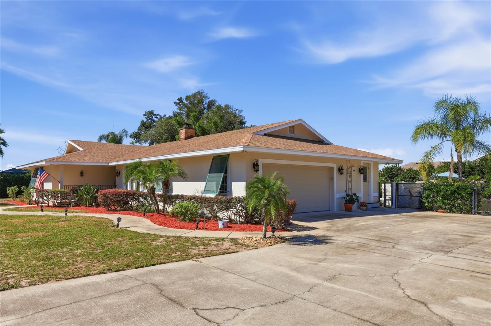 Casas a venda 3 - Jen Dantas 13205 MARIA AVENUE