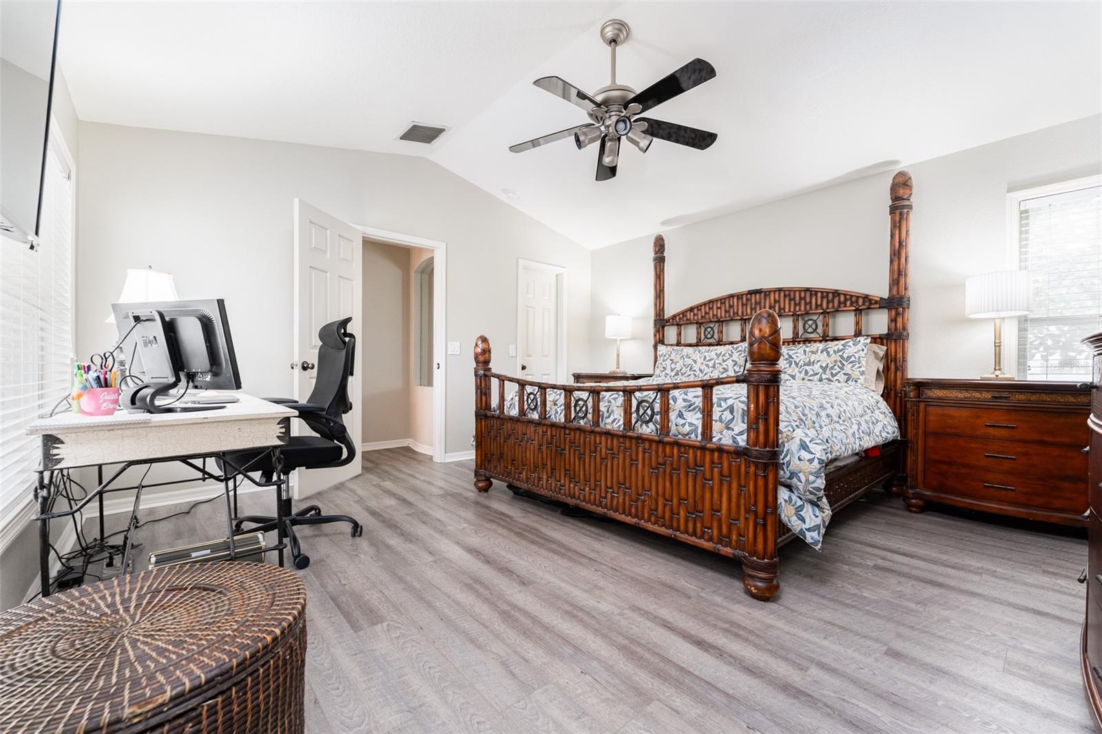 RIVER HILLS COUNTRY CLUB PARCE - Residential
